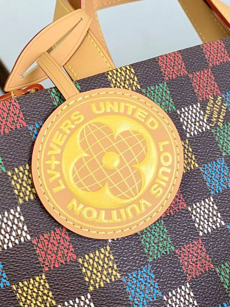 TechFriendly Louis Vuitton Shopping Bags 38798