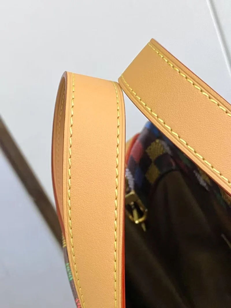 TechFriendly Louis Vuitton Shopping Bags 38798