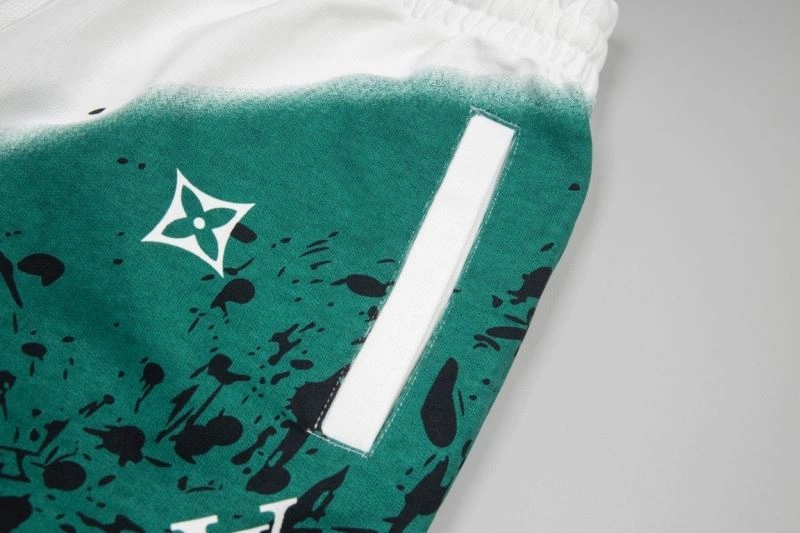 SmoothTexture Louis Vuitton Short Pants 138543