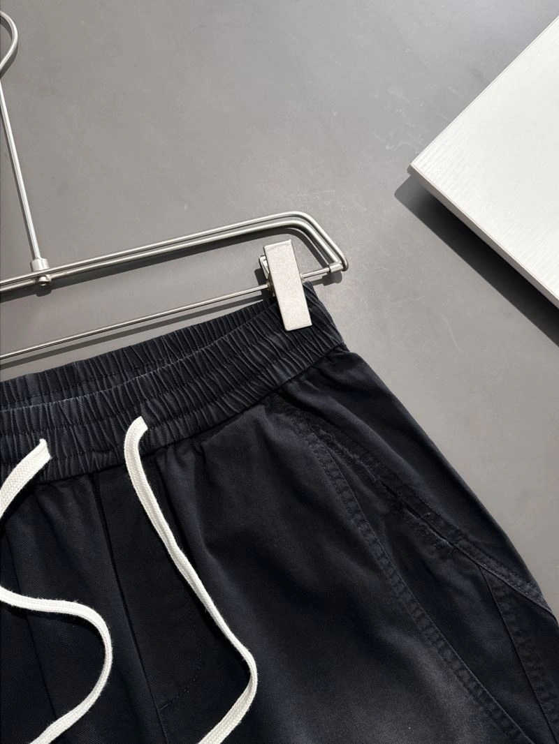 Louis Vuitton Short Pants Stretchable 138537