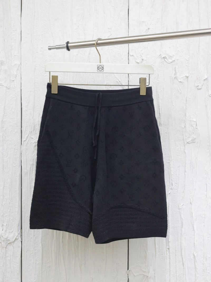 Sustainable Louis Vuitton Short Pants 138544