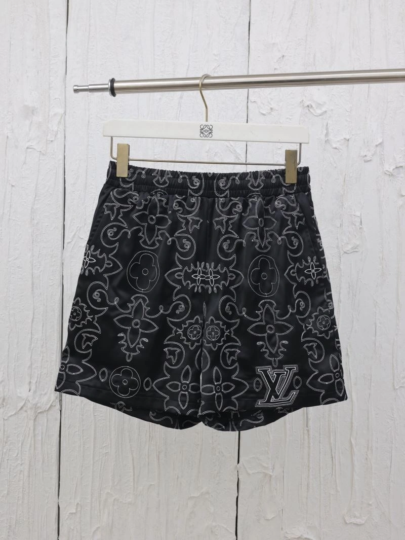 Functional Louis Vuitton Short Pants 138538