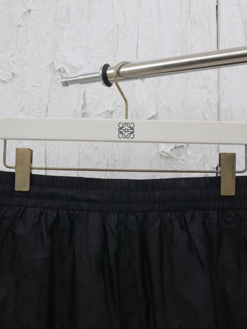 SoftTouch Louis Vuitton Short Pants 138523