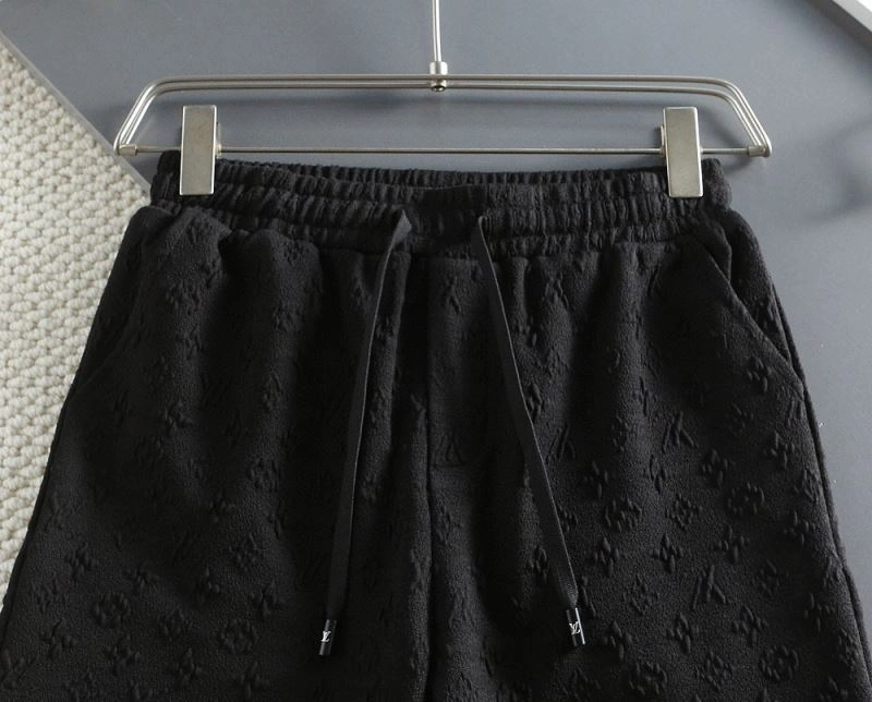 Stylish Louis Vuitton Short Pants 139122