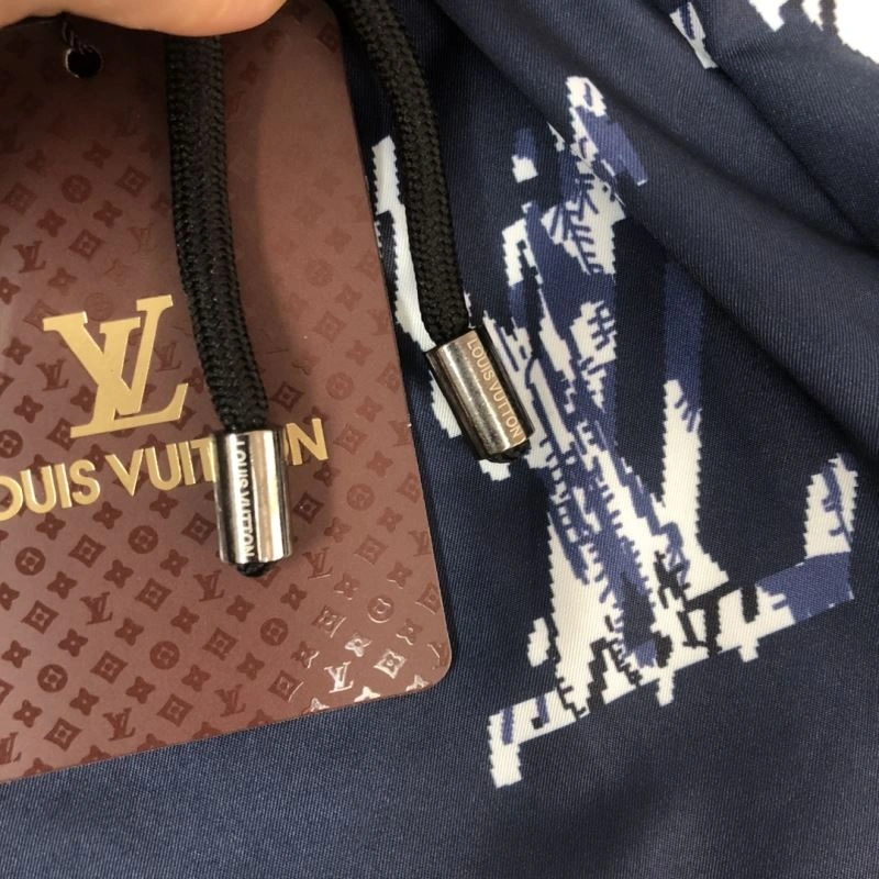 Timeless Louis Vuitton Short Pants 138985