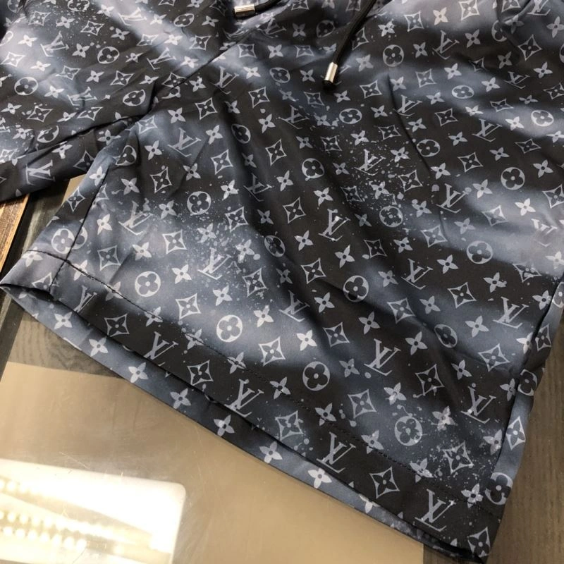 Elegant Louis Vuitton Short Pants 138986