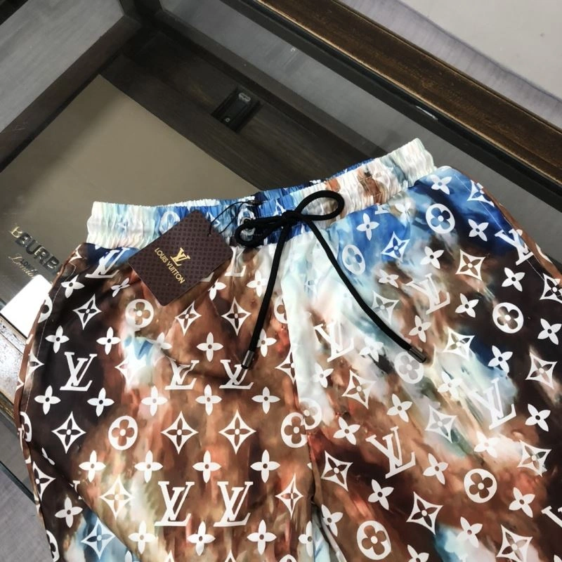 Contemporary Louis Vuitton Short Pants 138982