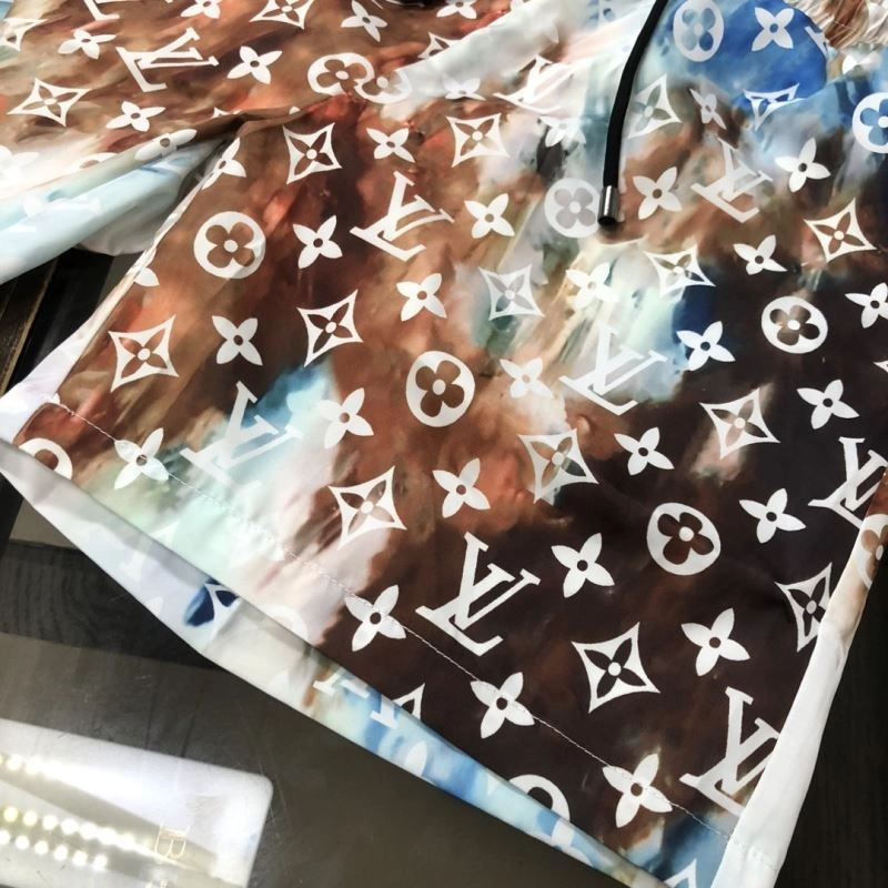 Contemporary Louis Vuitton Short Pants 138982
