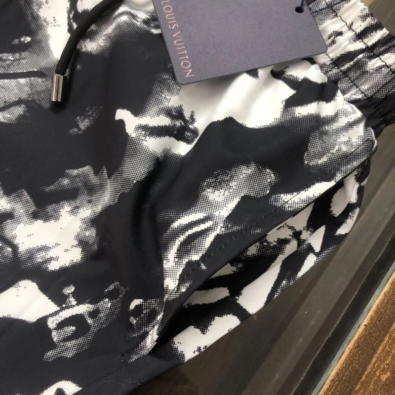 Louis Vuitton Short Pants Casual 138980