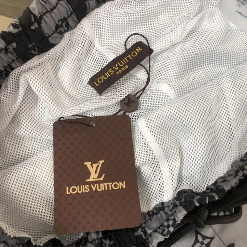 Unique Louis Vuitton Short Pants 138964