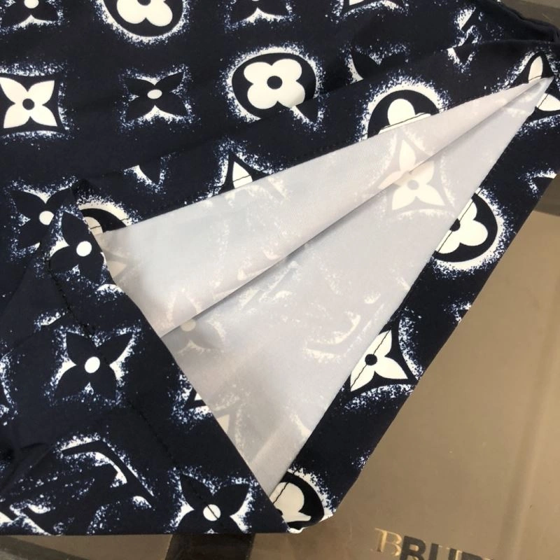 Unisex Louis Vuitton Short Pants 138972