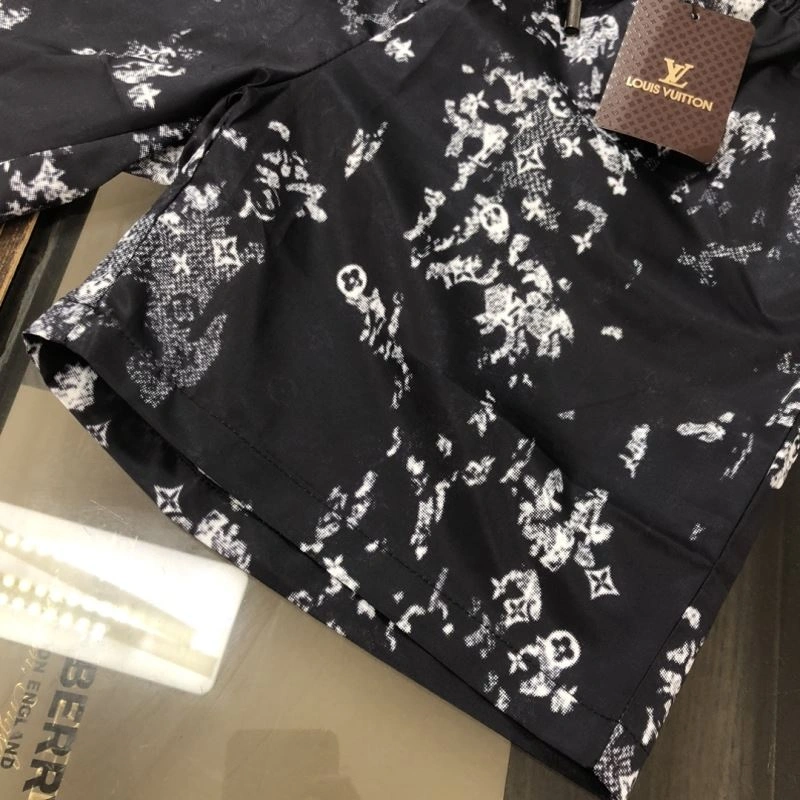 Casual Louis Vuitton Short Pants 138967