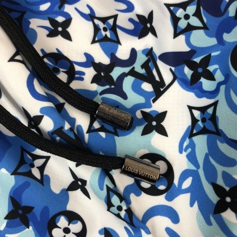 Sporty Louis Vuitton Short Pants 138963