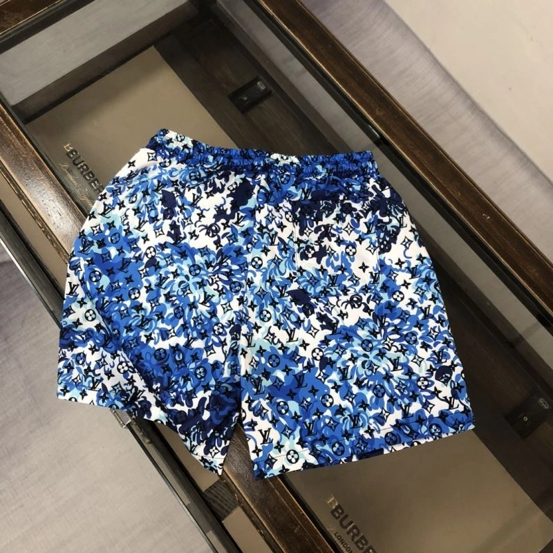 Sporty Louis Vuitton Short Pants 138963