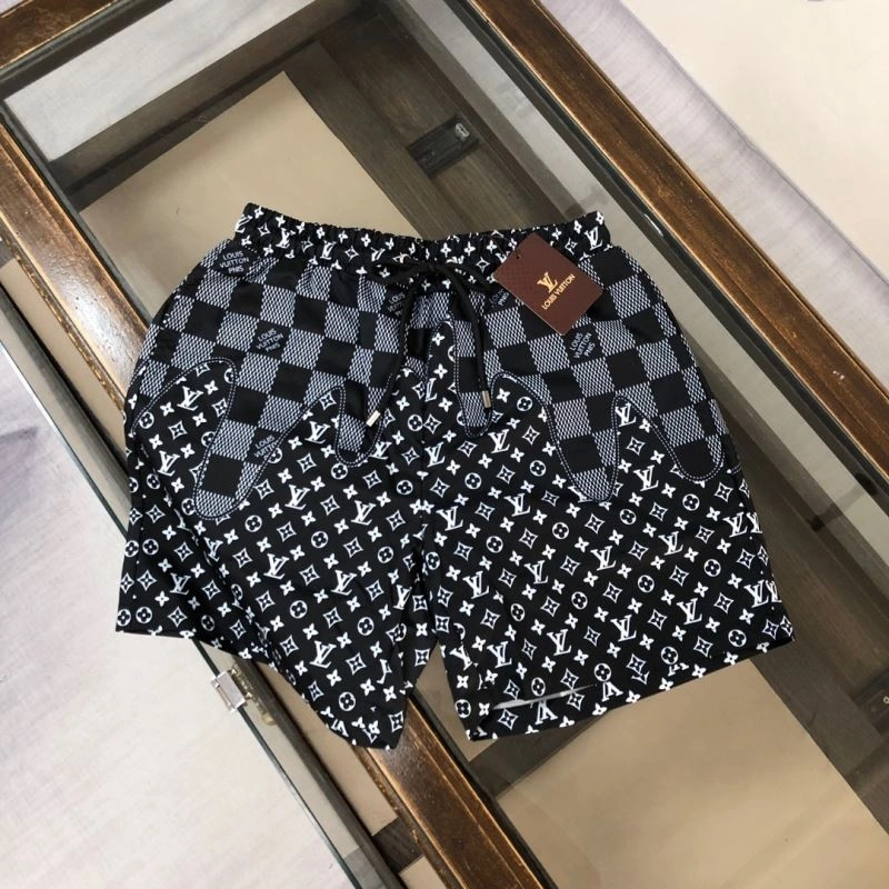 Sophisticated Louis Vuitton Short Pants 138954