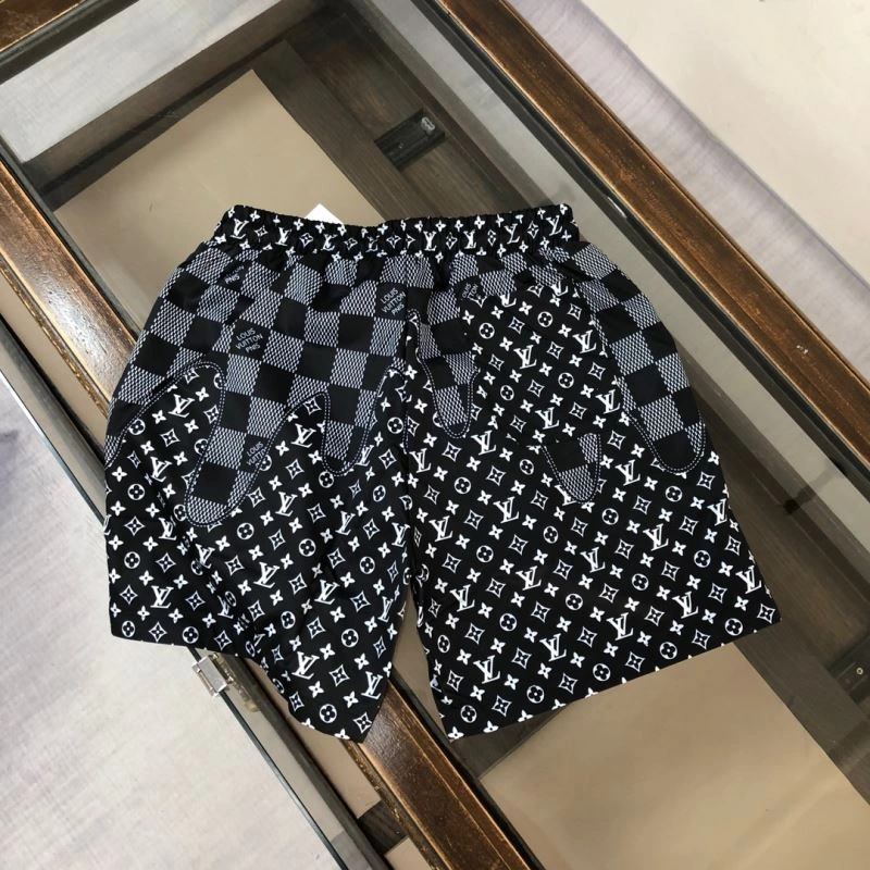 Sophisticated Louis Vuitton Short Pants 138954