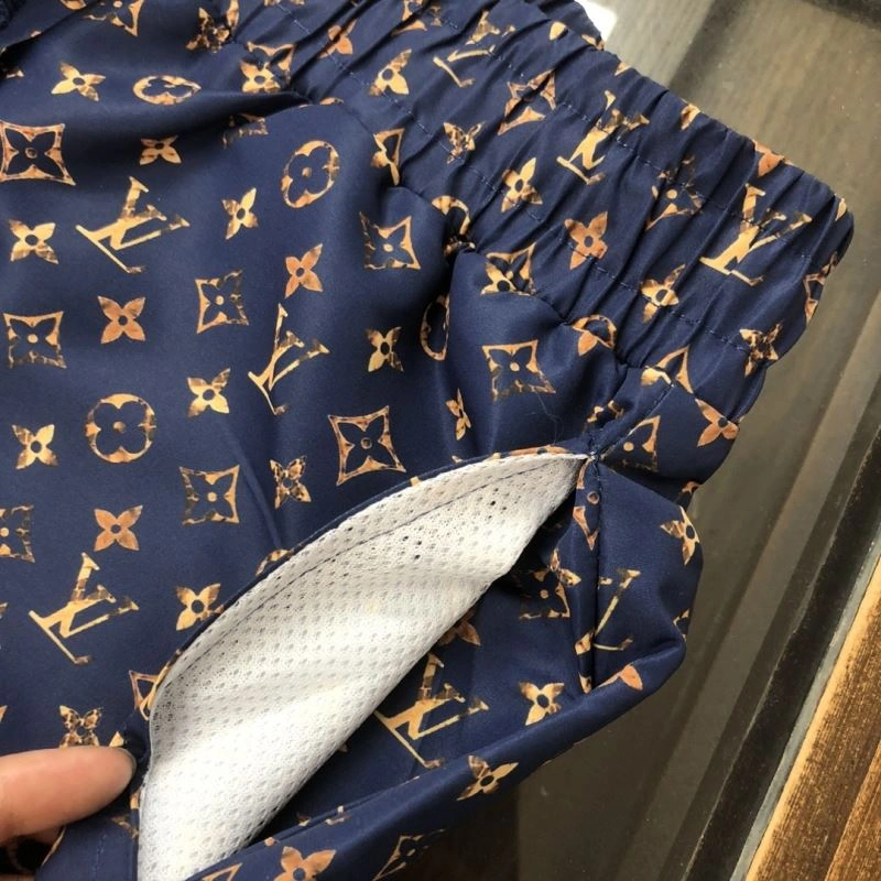 Louis Vuitton Short Pants Chic 138946