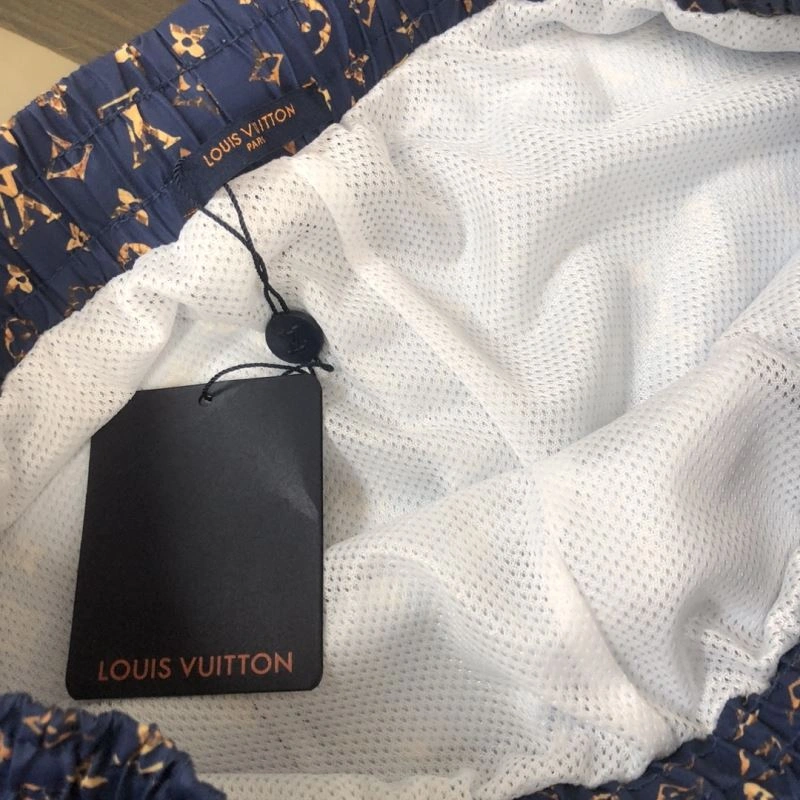 Louis Vuitton Short Pants Chic 138946