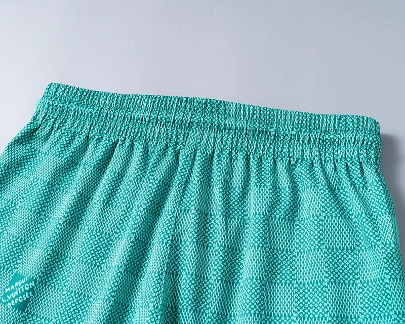 Breathable Louis Vuitton Short Pants 130336