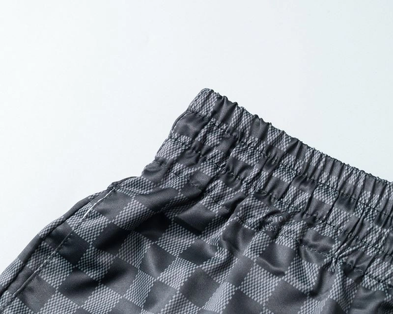 Louis Vuitton Short Pants Stretchable 130338