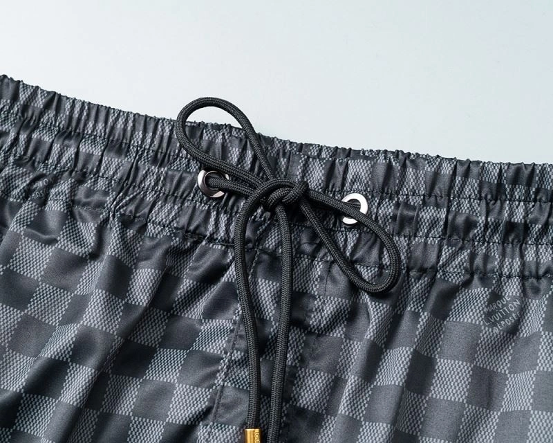 Louis Vuitton Short Pants Stretchable 130338