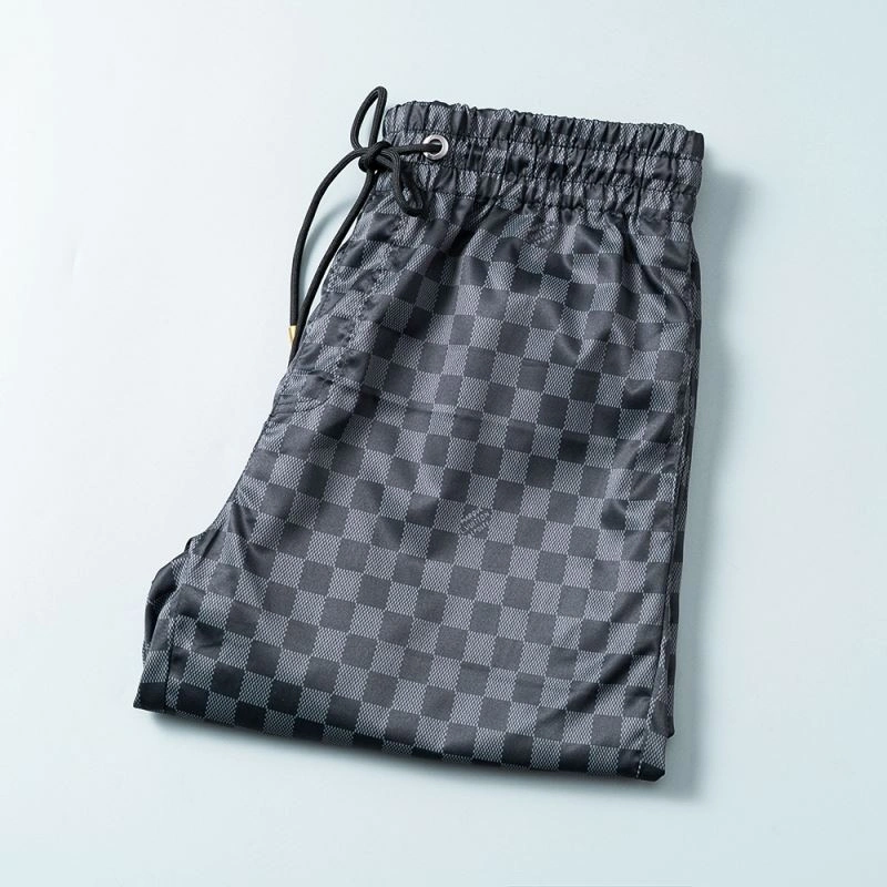Louis Vuitton Short Pants Stretchable 130338
