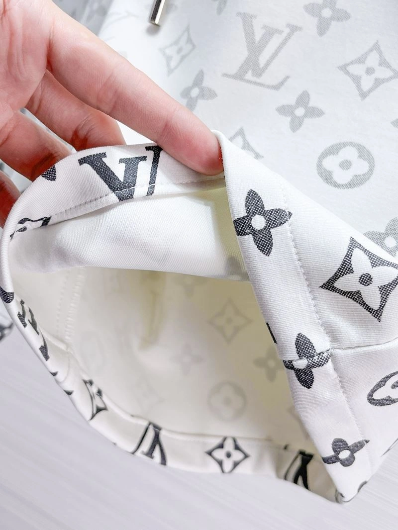 Louis Vuitton Short Pants Modern 137433