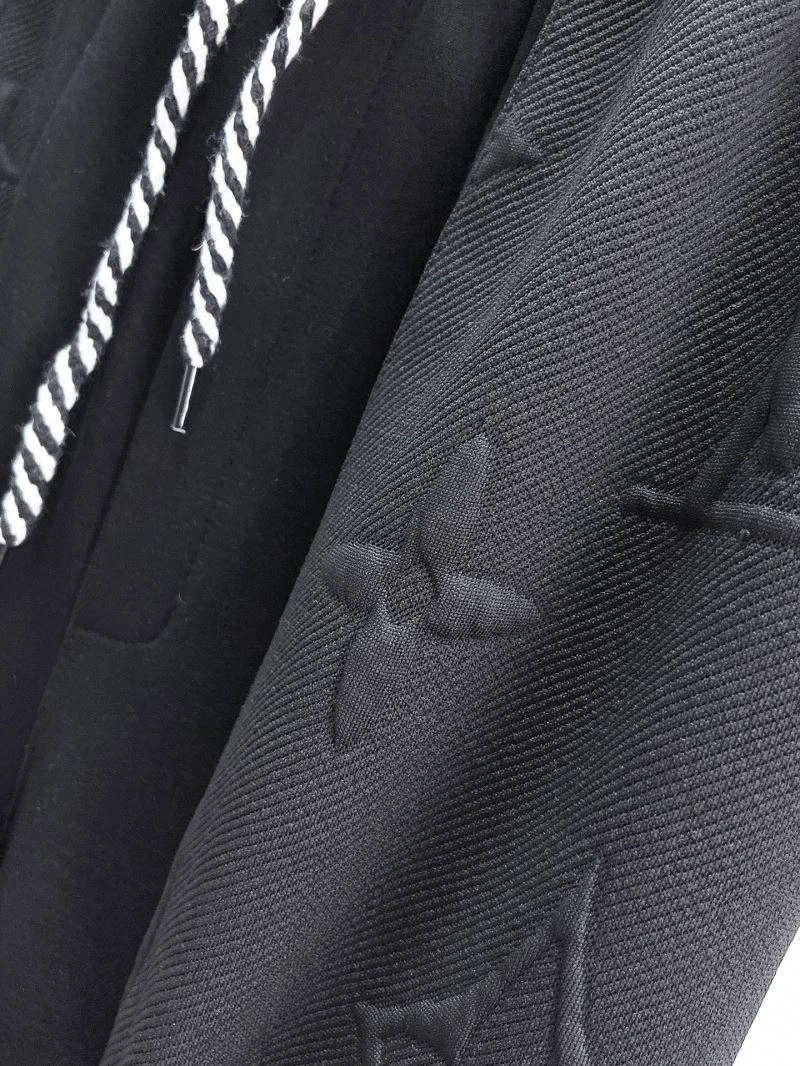 Louis Vuitton Short Pants TechFriendly 137477