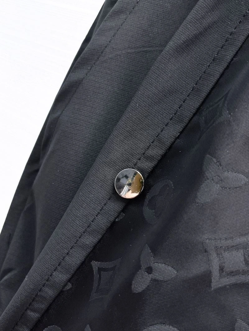 Louis Vuitton Short Pants Upgraded 137420
