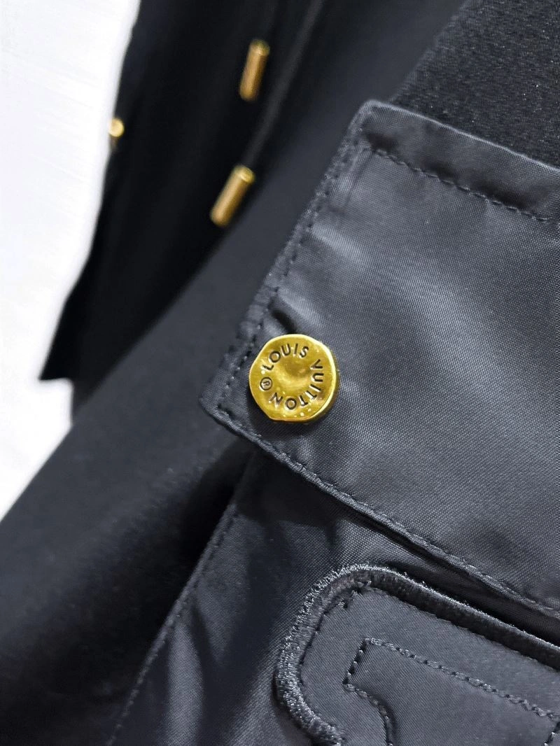SportInspired Louis Vuitton Short Pants 137437