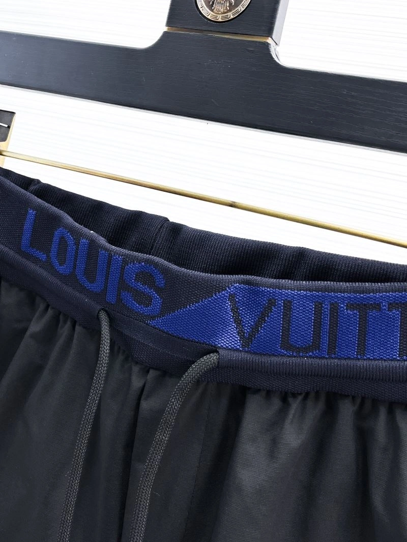 ComfortFit Louis Vuitton Short Pants 137415