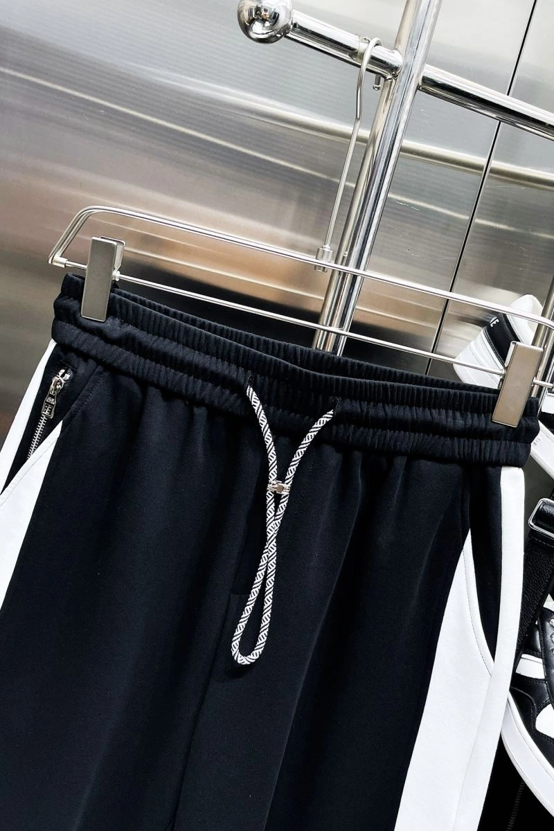 Comfortable Louis Vuitton Short Pants 137408