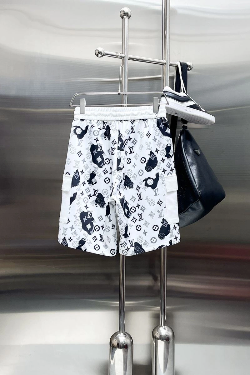 Casual Louis Vuitton Short Pants 137402