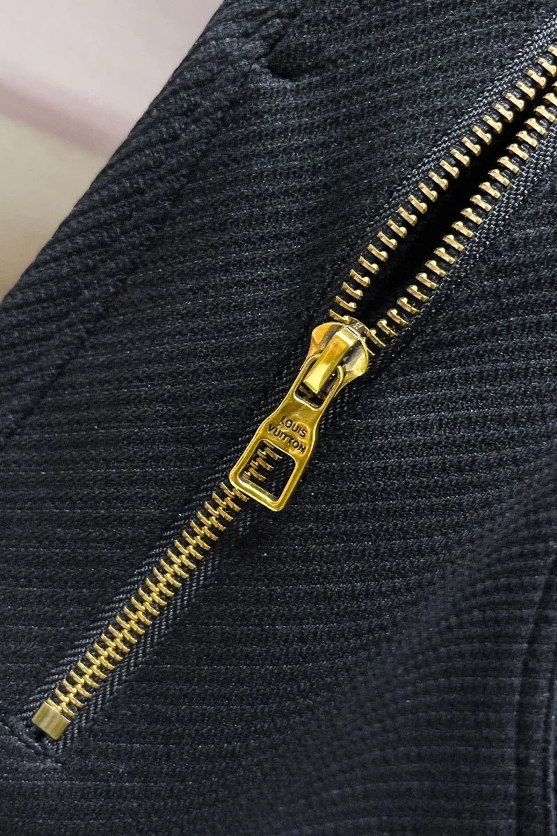Louis Vuitton Short Pants Comfortable 137403