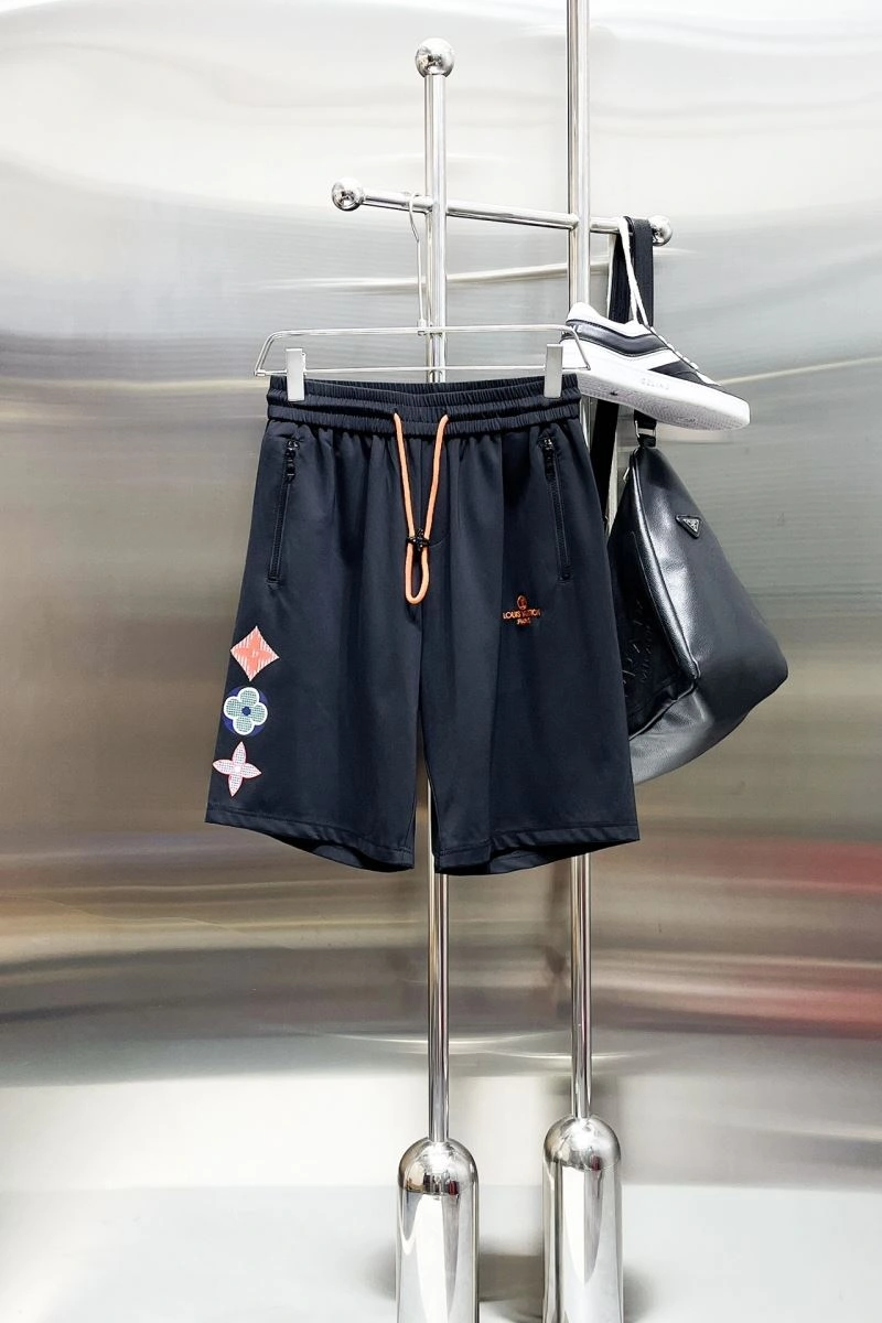 Chic Louis Vuitton Short Pants 137412