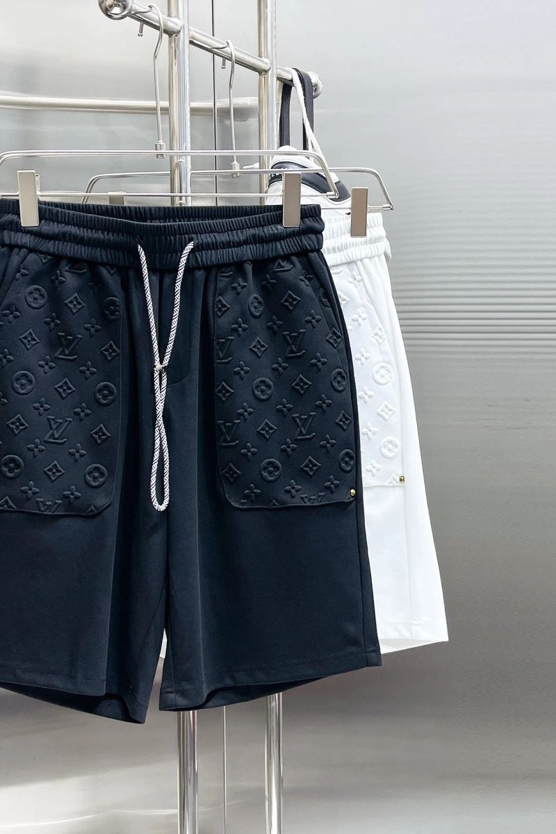 Louis Vuitton Short Pants Bright 137411