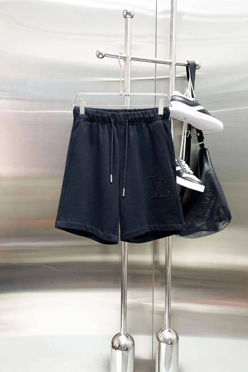 Louis Vuitton Short Pants WellDesigned 137400
