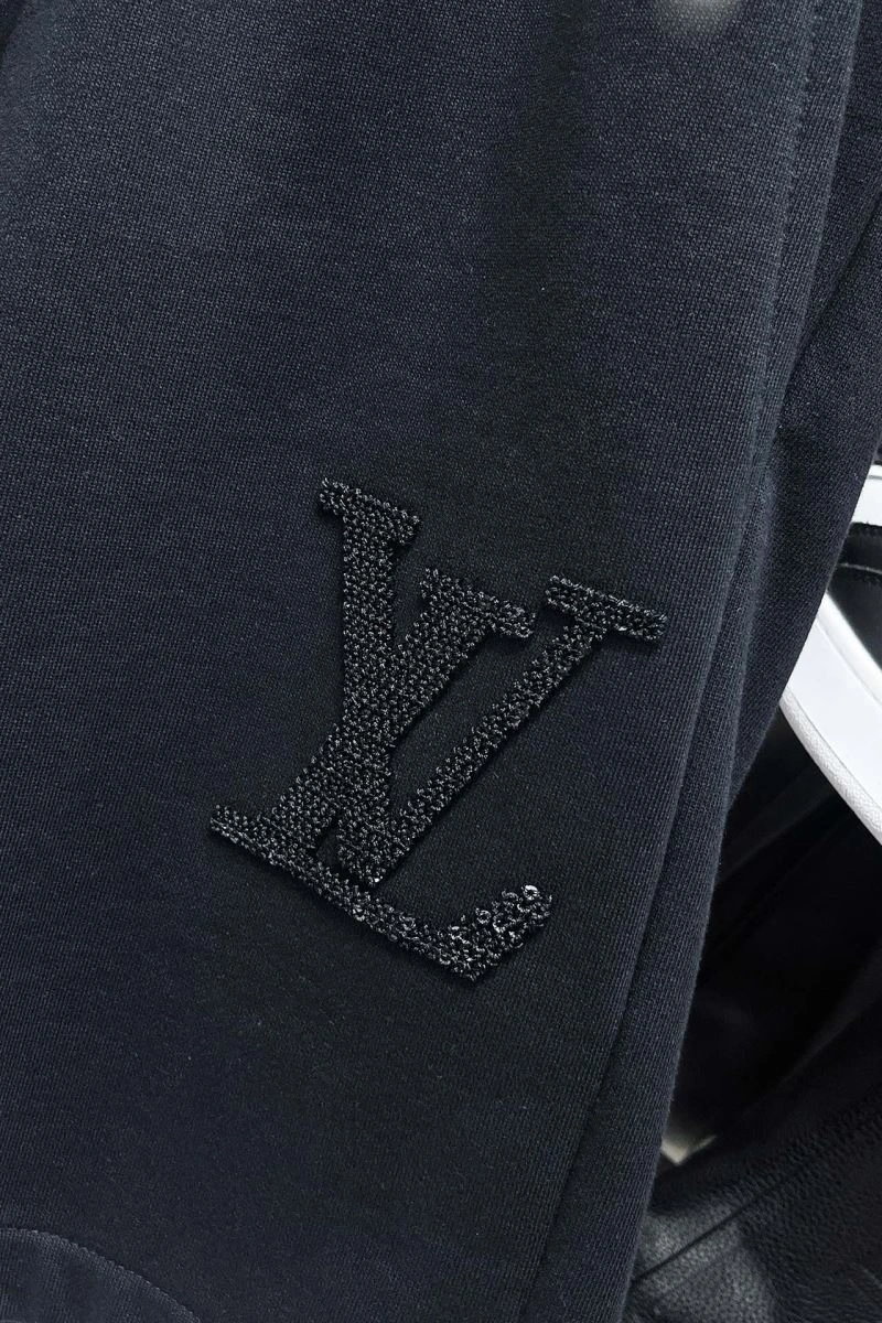 Louis Vuitton Short Pants WellDesigned 137400