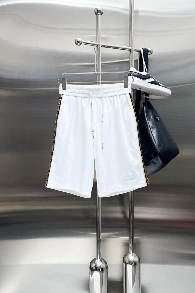 Flexible Louis Vuitton Short Pants 137394