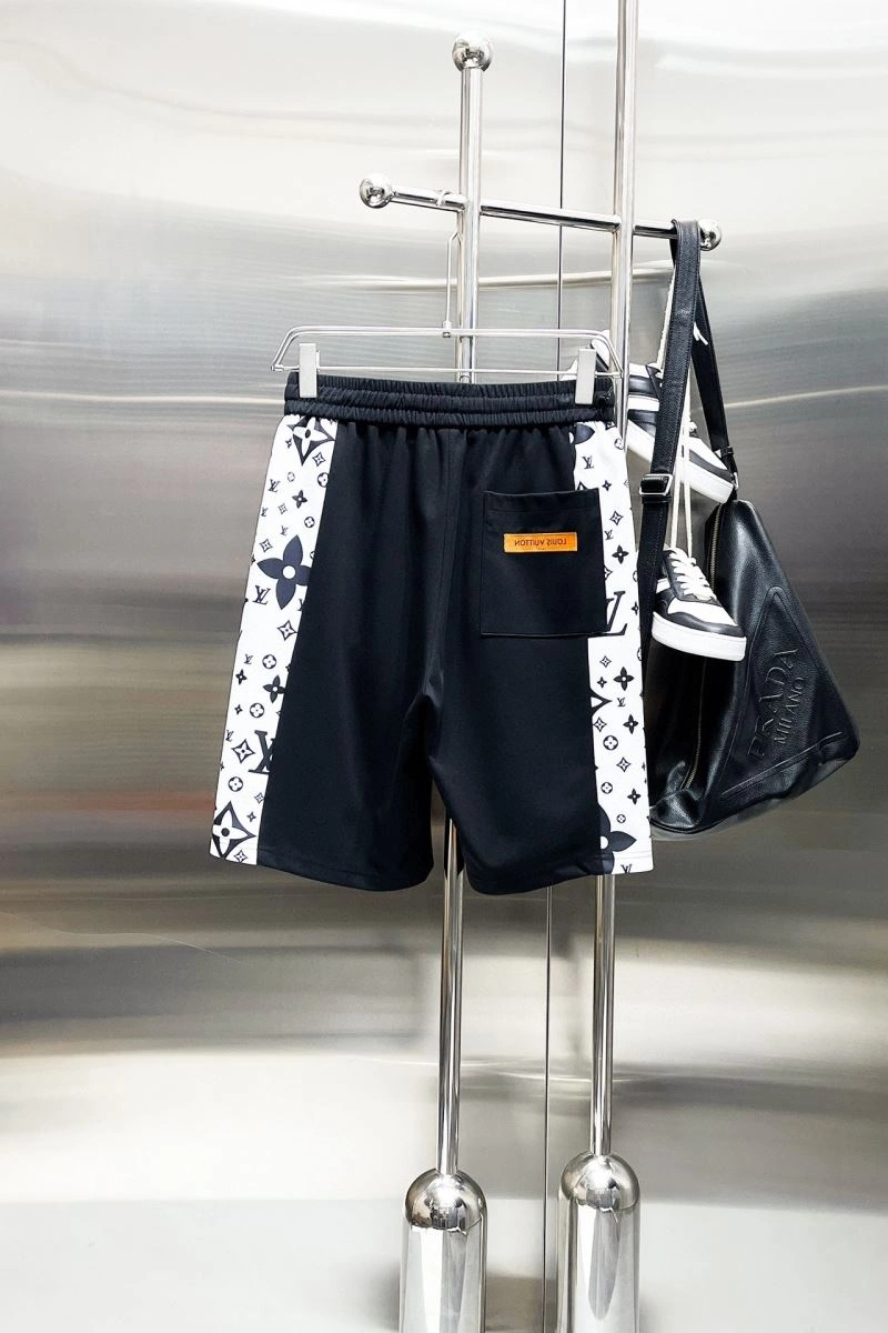 Trendsetting Louis Vuitton Short Pants 137390