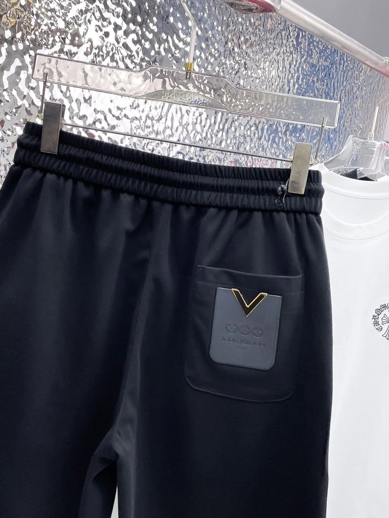 Cozy Louis Vuitton Short Pants 137386
