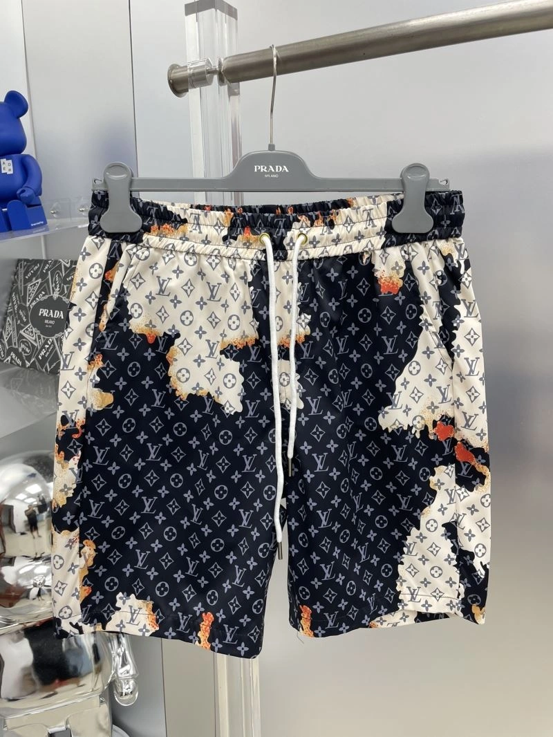 Vibrant Louis Vuitton Short Pants 137368