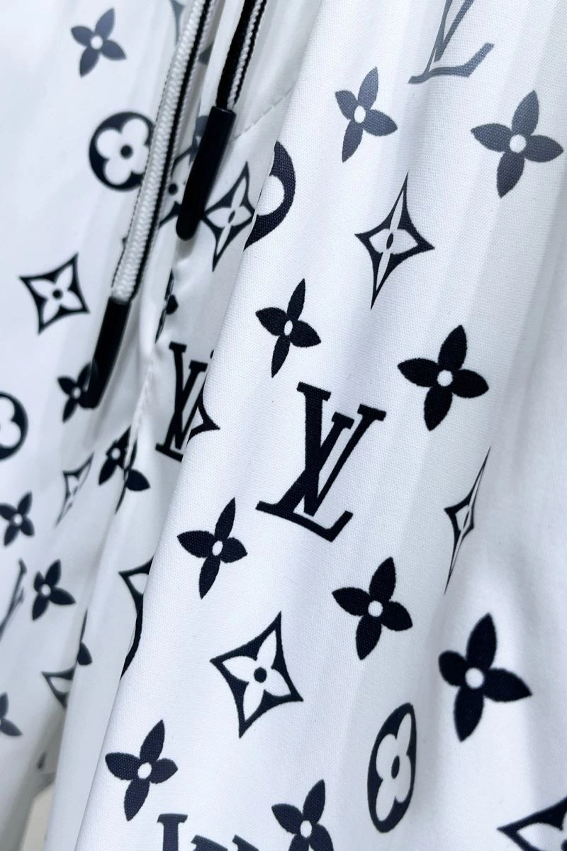 Durable Louis Vuitton Short Pants 137363