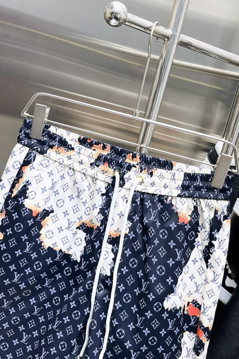 Louis Vuitton Short Pants Resilient 137365