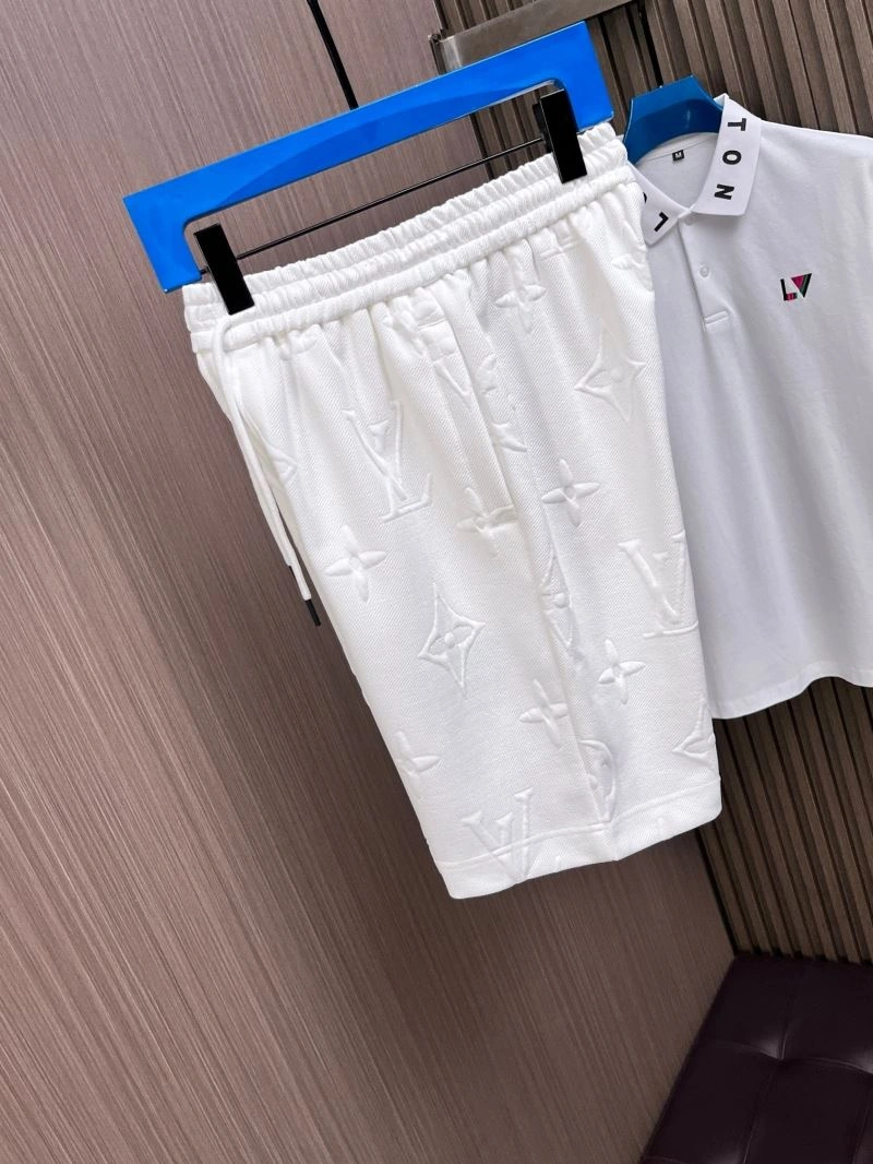 Unisex Louis Vuitton Short Pants 137360