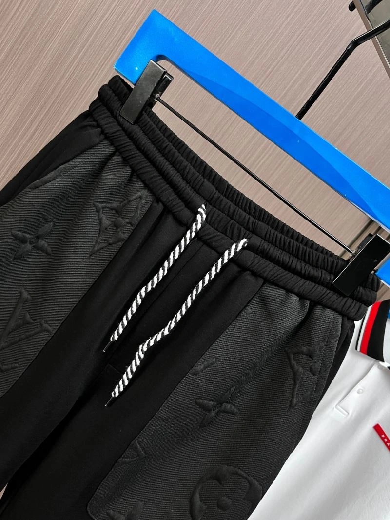 Louis Vuitton Short Pants Trendy 137353