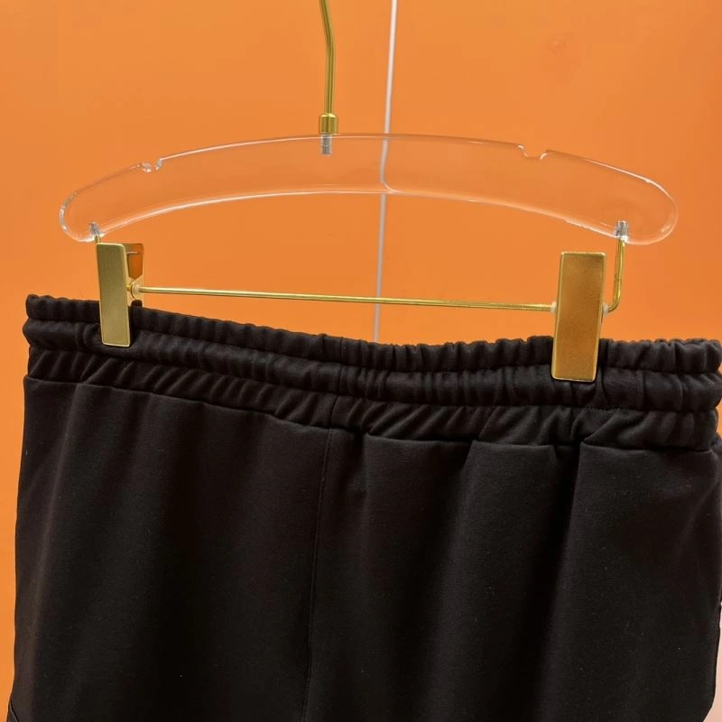 Modern Louis Vuitton Short Pants 137385