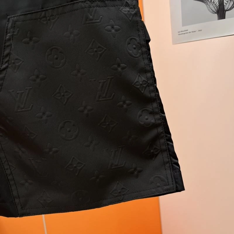 WrinkleFree Louis Vuitton Short Pants 137359