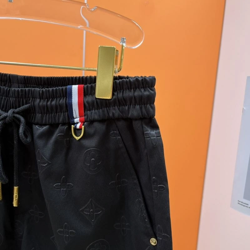 Louis Vuitton Short Pants Flexible 137355