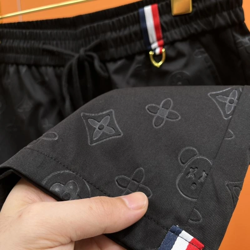Louis Vuitton Short Pants Flexible 137355